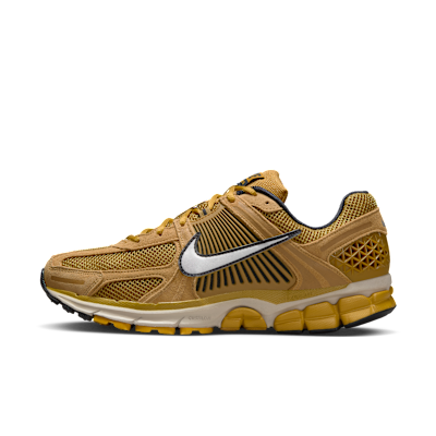 ★送料・関税込★NIKE★(W) NIKE ZOOM VOMERO 5★22-30cm★ Amazon.com | Nike Zoom Vomero 5 Mens (FB9149-701, Volt/White